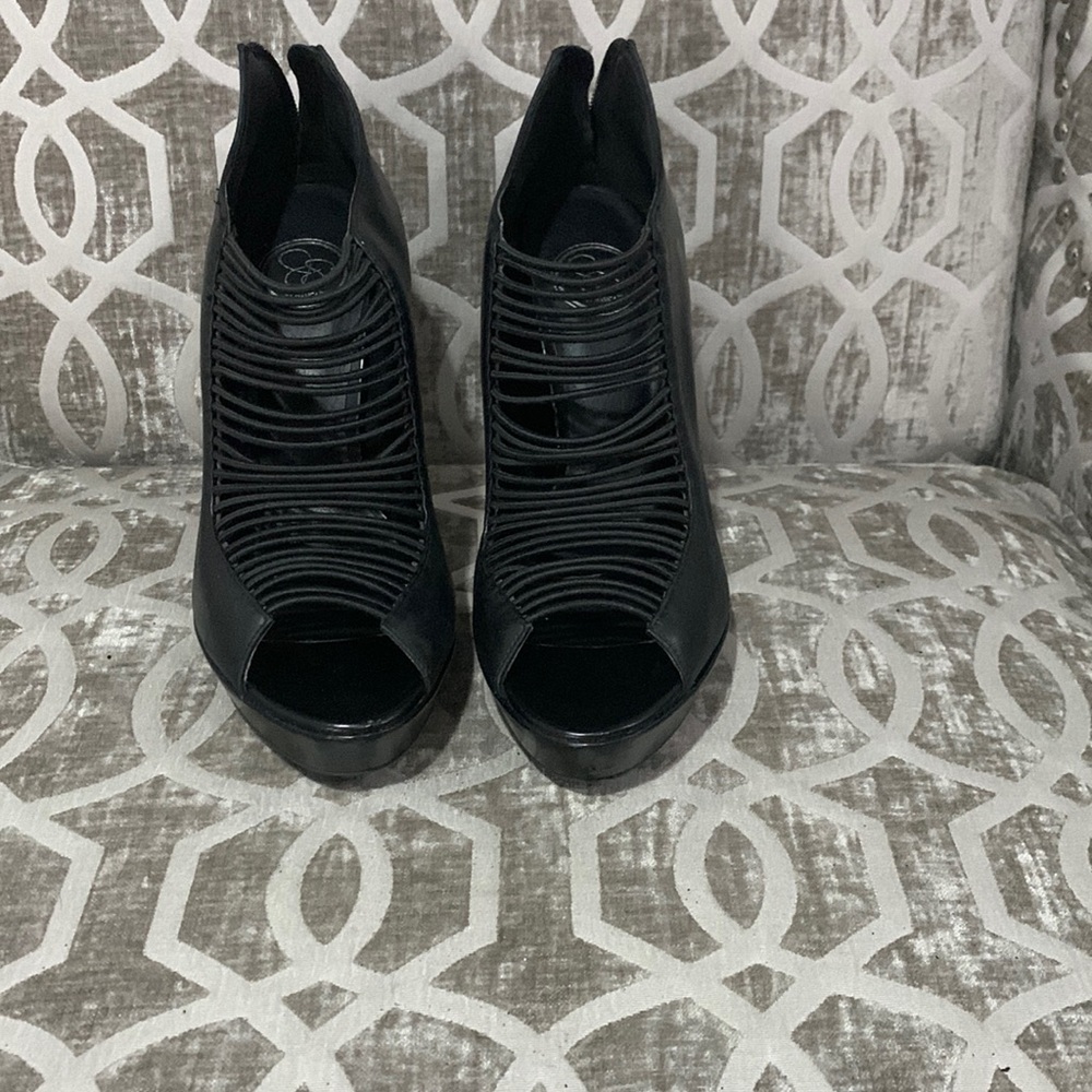 Jessica Simpson heels